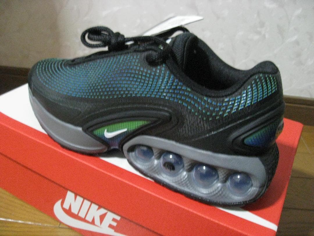 新品 ２６cm　ナイキ エアマックス NIKE AIR MAX DN