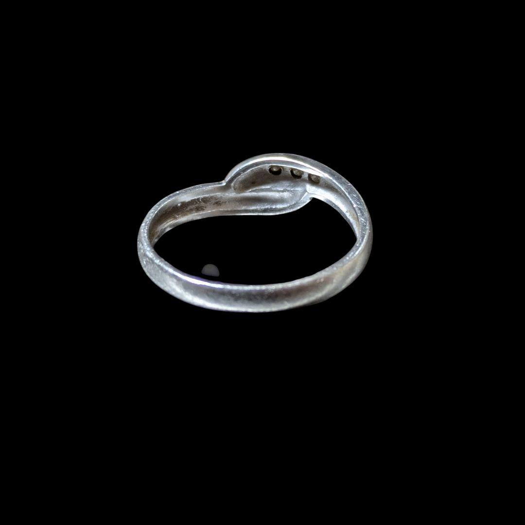 【プラチナ】Pt900 ダイヤリング 0.03ct 2.54g 19号 BRJ