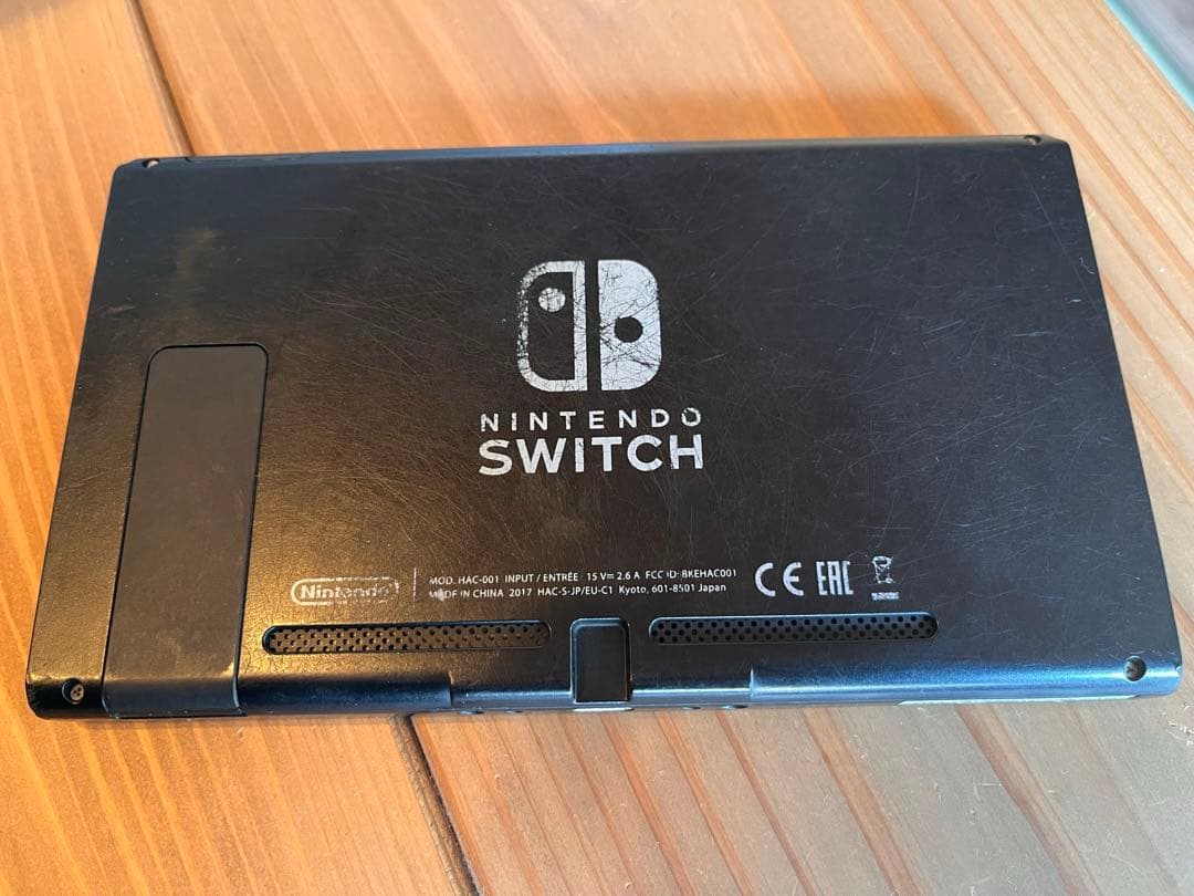 Nintendo Switch 本体 赤/緑ジョイコン