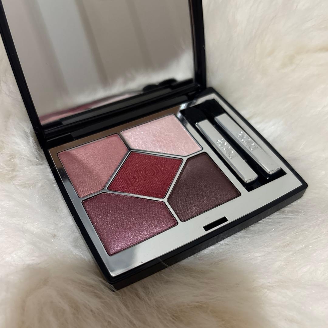 Dior サンク クルール クチュール 879 ルージュ トラファルガー