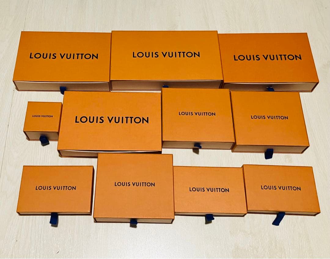LOUIS VUITTON ギフトボックスセット　財布　小物空箱