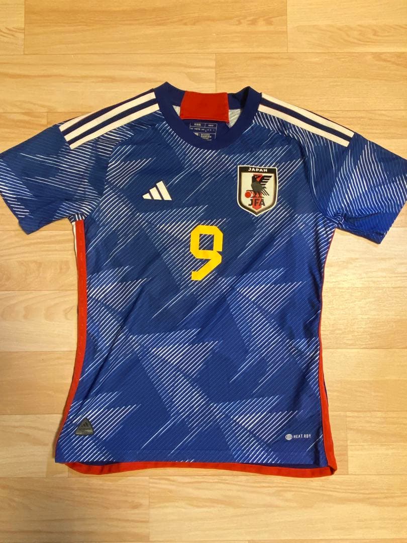 三笘薫　サッカー日本代表ユニフォーム