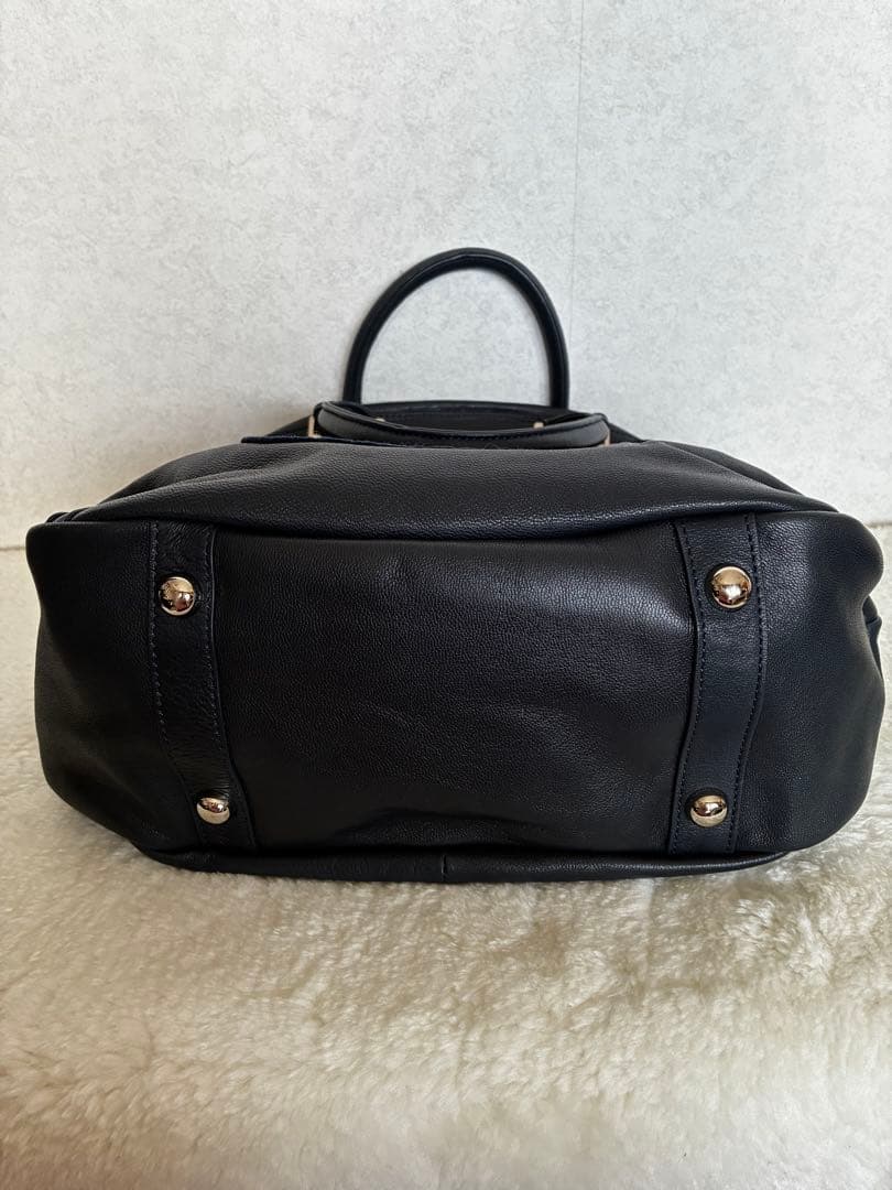 【新品未使用品】muta 上質ヤギ革バック （ショルダーベルト・保存袋付き）