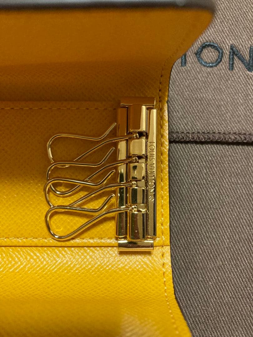【新品未使用】LOUISVUITTON 日本限定 ミュルティクレ 4 キーケース