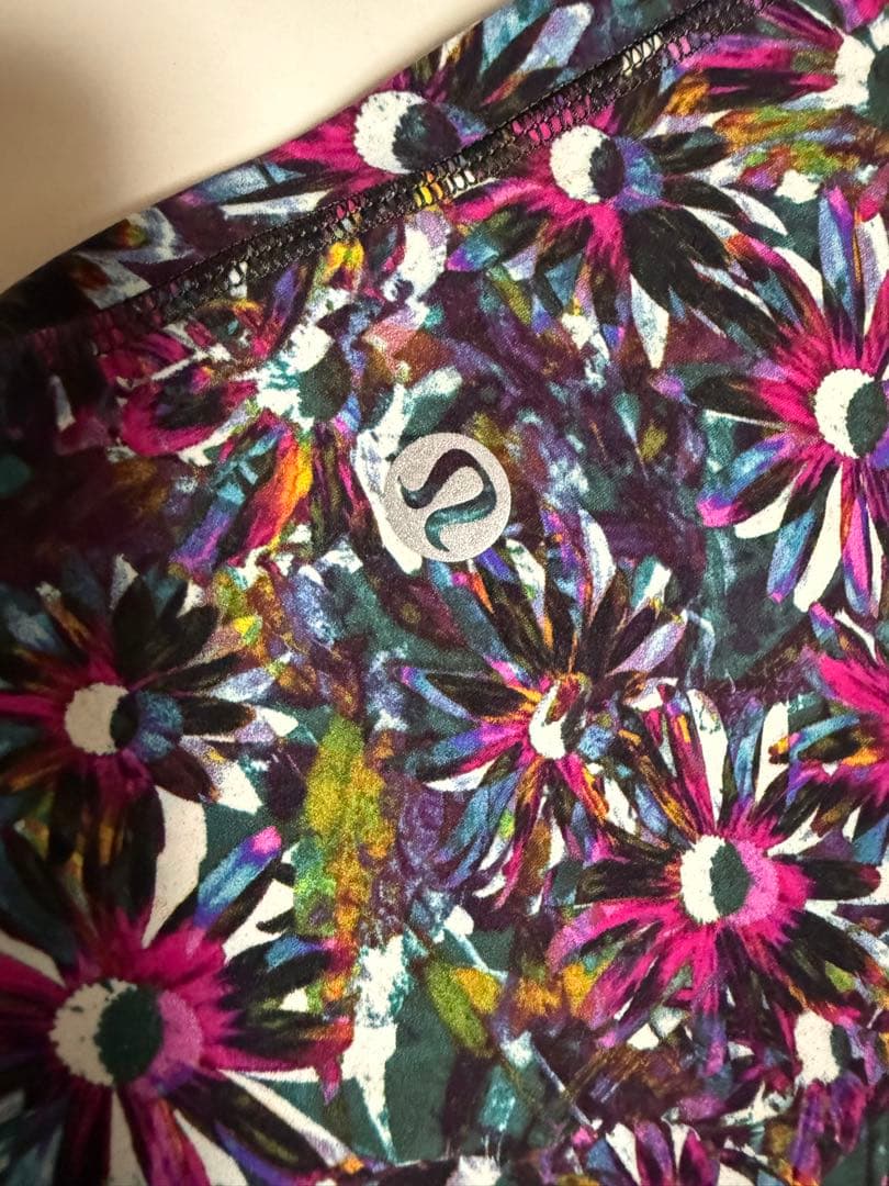 [新品] lululemon ルルレモン ブラ4 & レギンス2 セットアップS