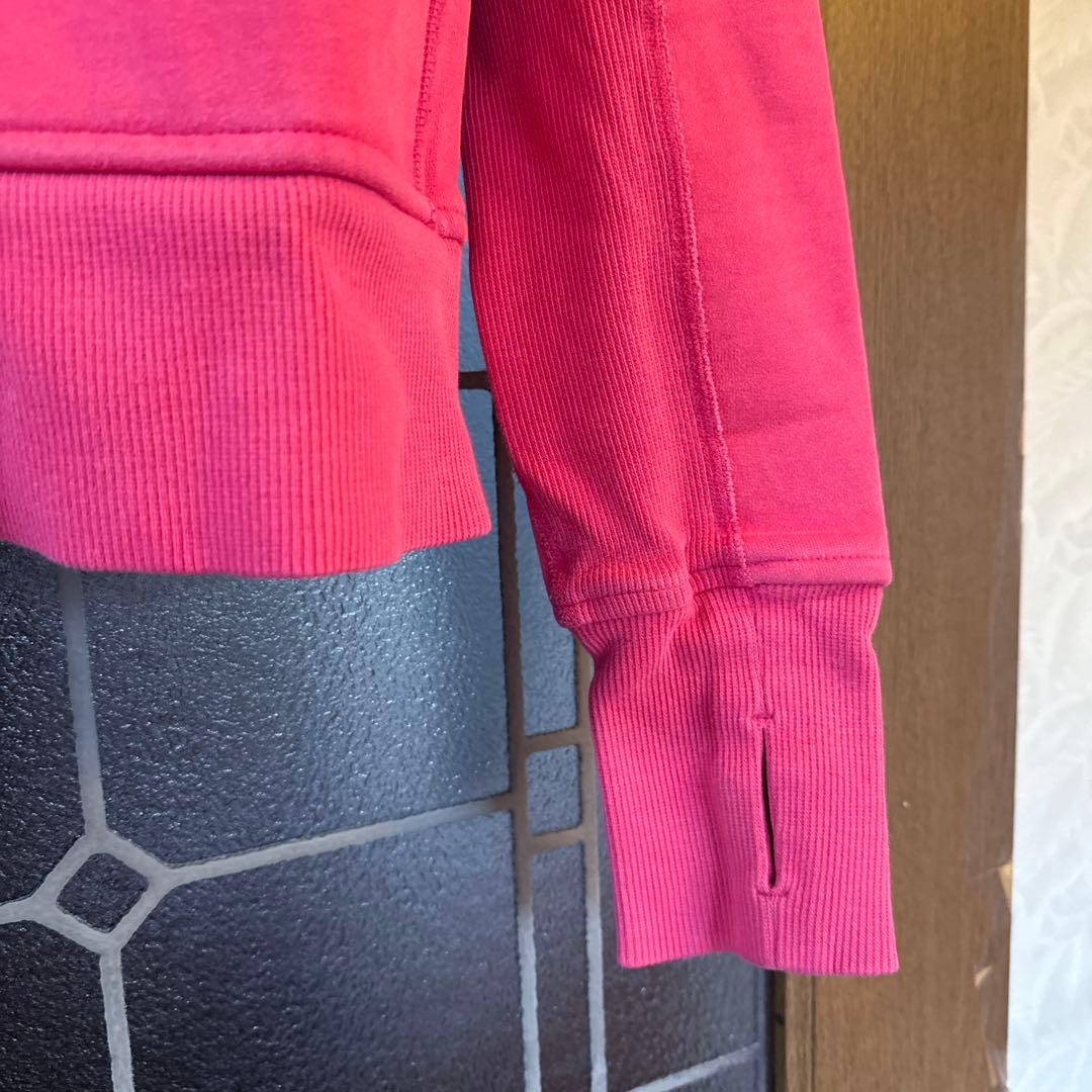 Lululemon フード付きピンクパーカー　#️⃣