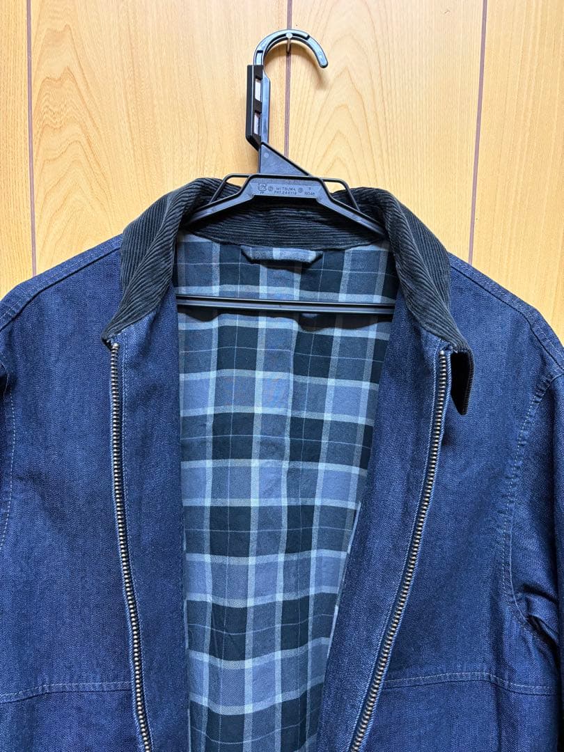 ユニクロ　ジップアップショートブルゾンM