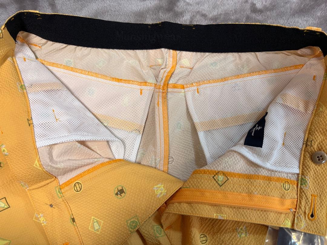 マンシングウェア⭐︎新品ハーフパンツ⭐︎サイズ79-83⭐︎定価19,800円