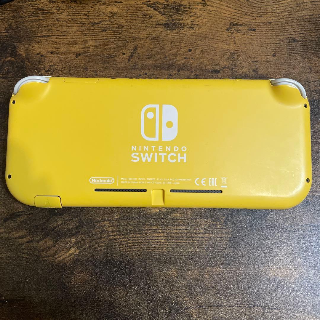 Nintendo Switch LITE イエロー　充電器付き