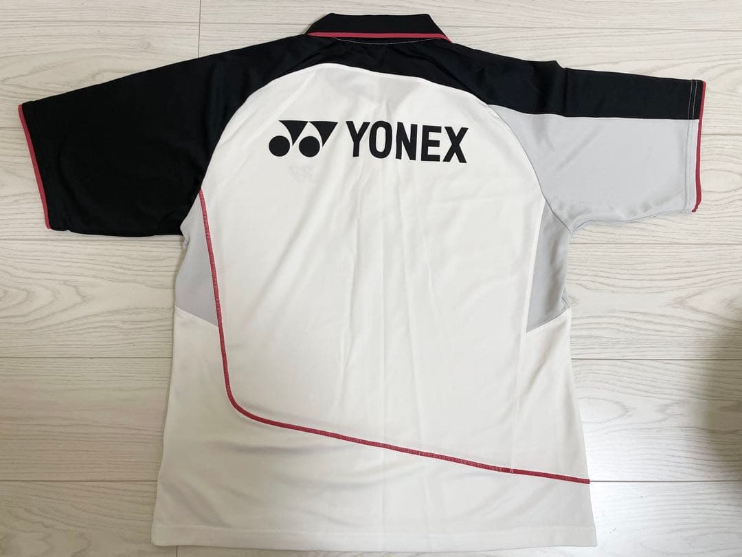 希少品！YONEXバドミントンユニフォーム