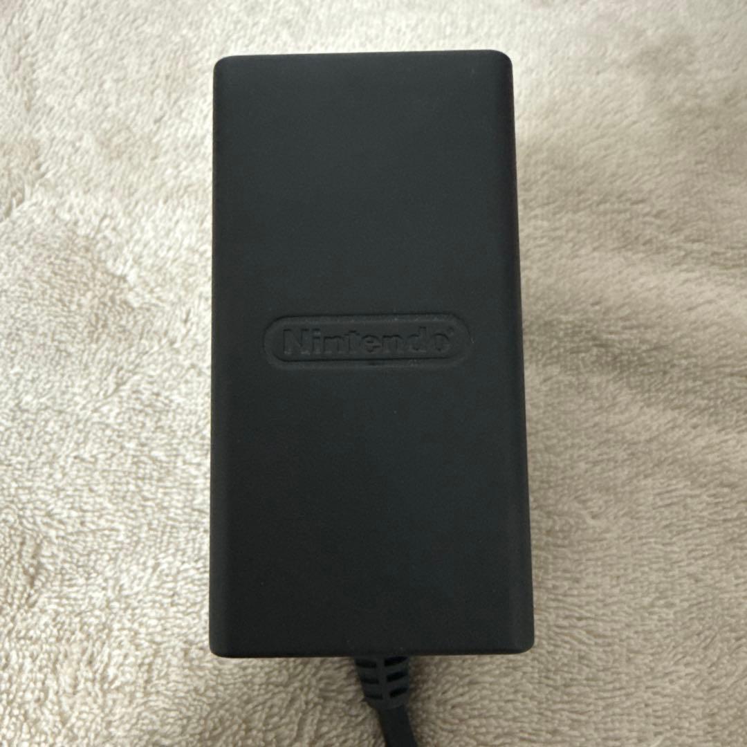 美品　Nintendo Switch 本体 青/赤 Joy-Con 付属品付き