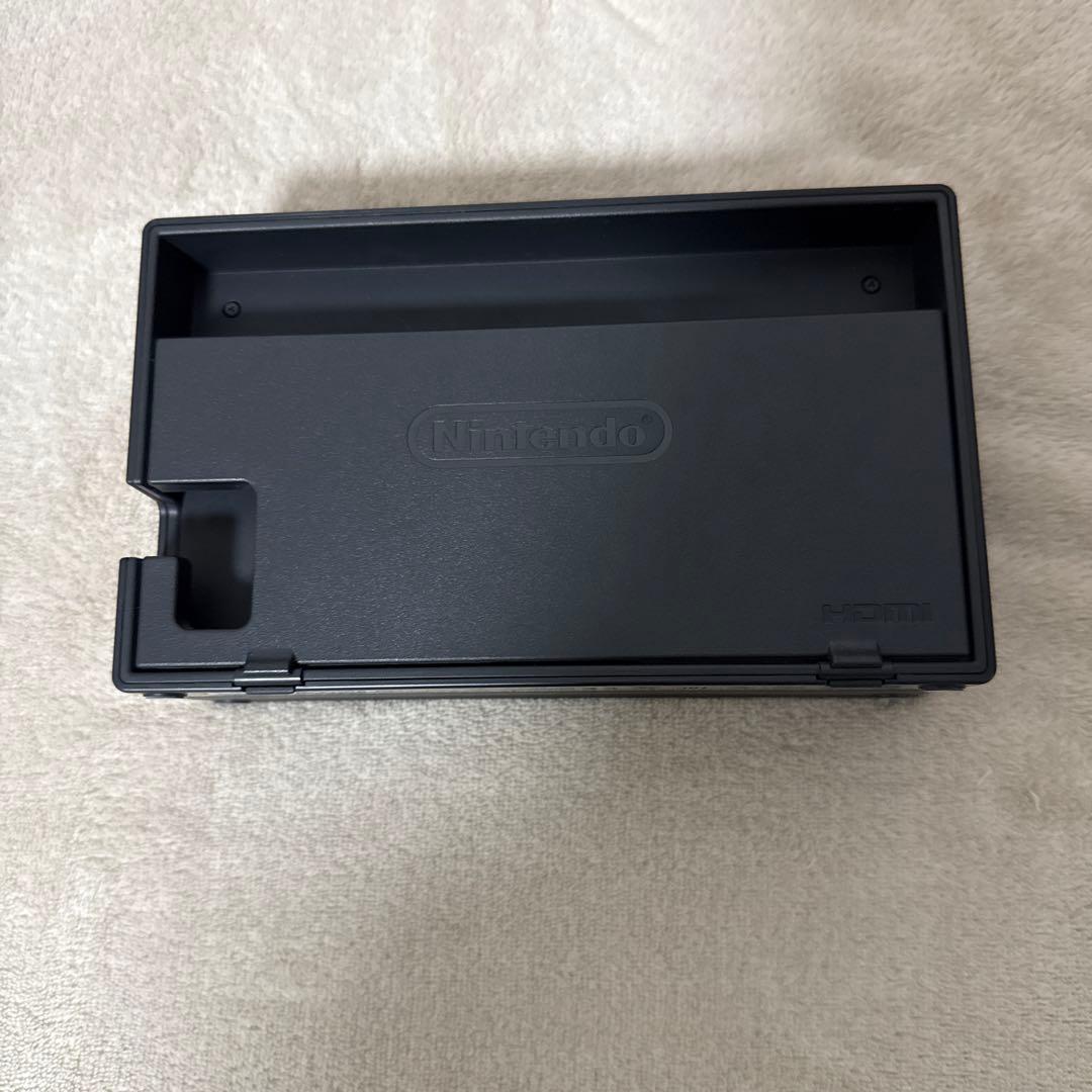 美品　Nintendo Switch 本体 青/赤 Joy-Con 付属品付き