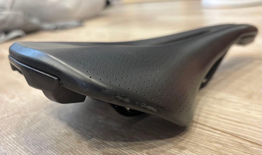 Specialized power arc expert サドル 143mm