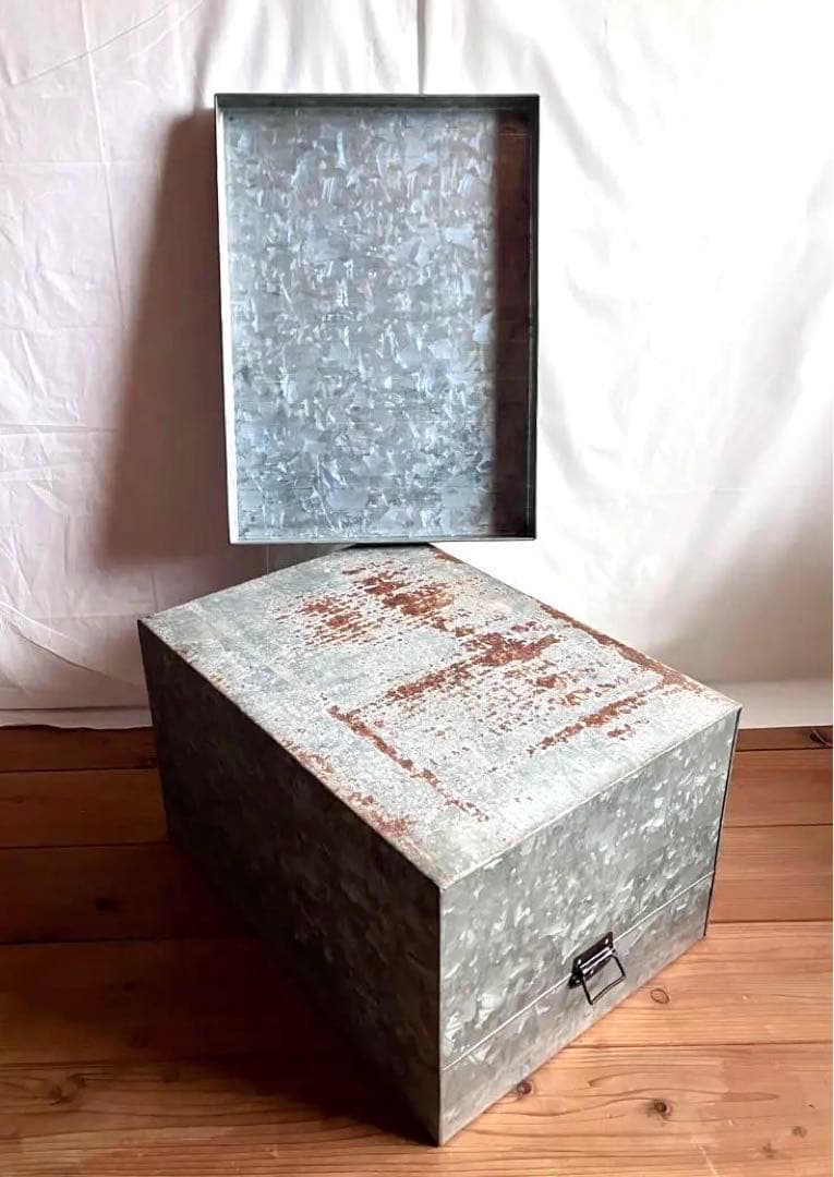 ✅国産ビンテージ✅ブリキ製収納BOX✨当時物/古道具