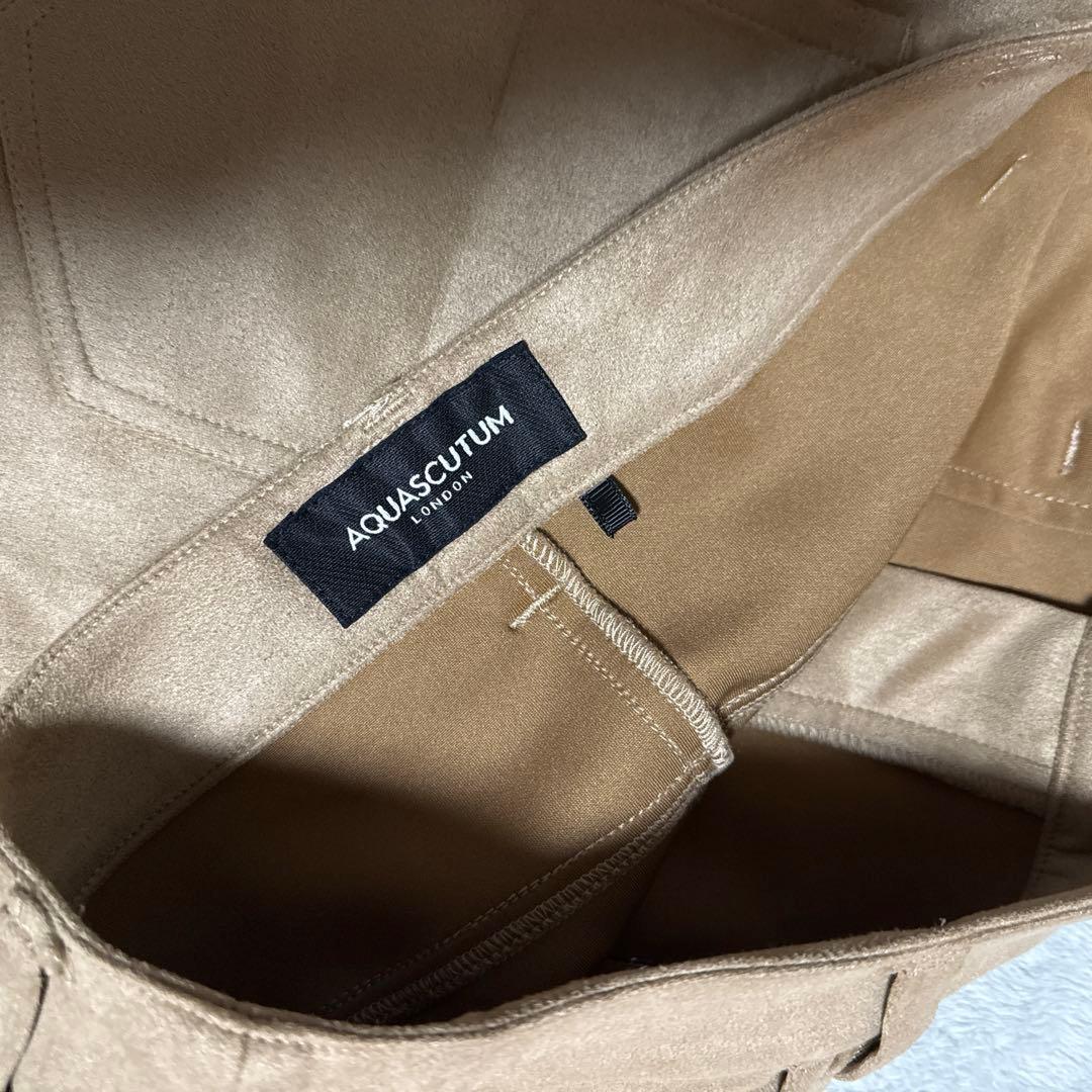 ハローAQUASCUTUM ゴルフ ベージュ スカート 冬