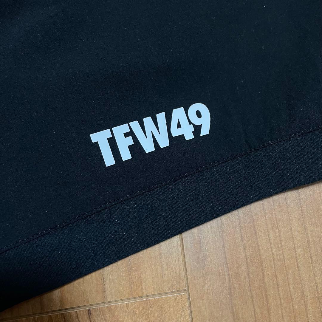 新品未使用タグ付き　TFW49 ショートパンツ　S ゴルフ ブラック