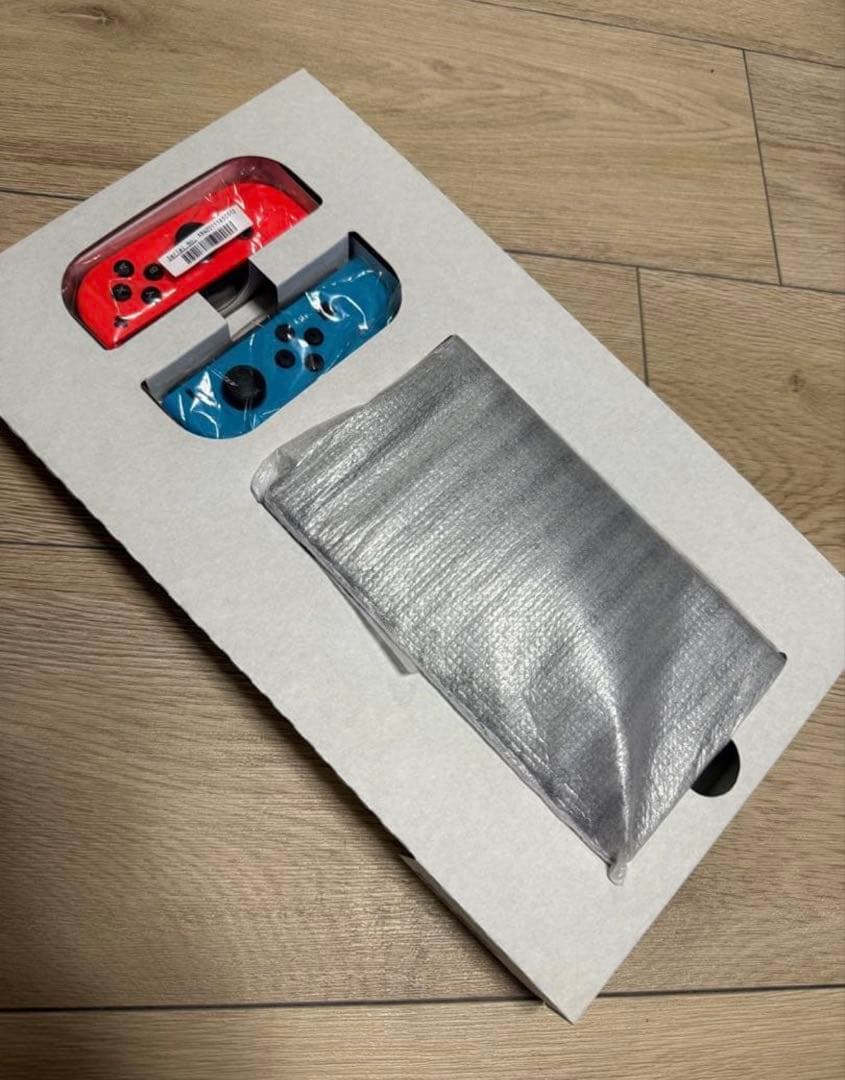 Nintendo Switch 本体 青/オレンジ Joy-Con ケース付き
