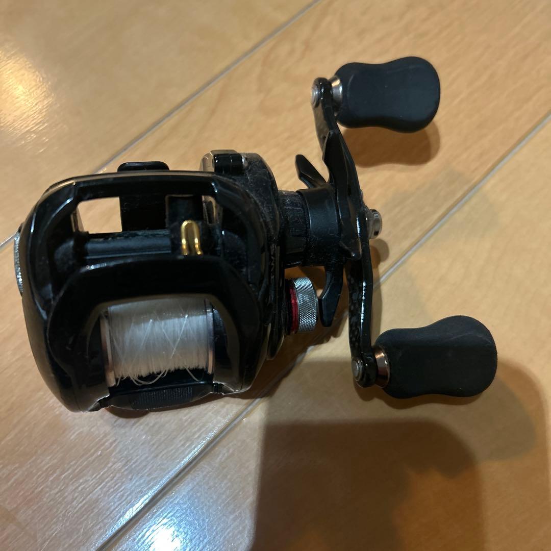 ダイワ タトゥーラ TW 103SH 右ハンドル