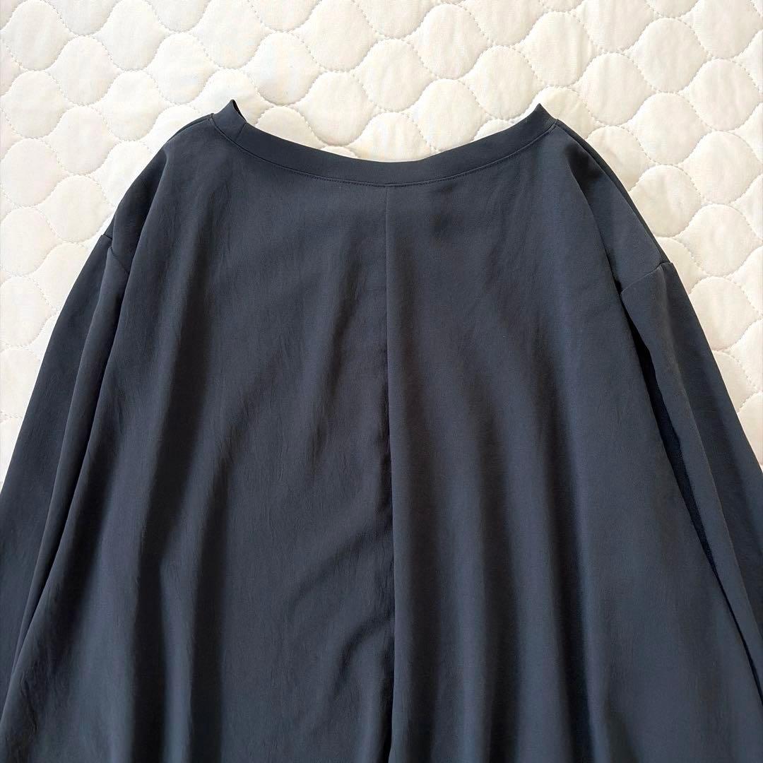 【美品】BEARDSLEY 後ろドレープTブラウス　ダークグレー FREEサイズ