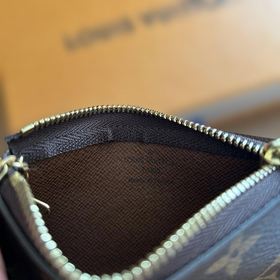 LOUIS VUITTON モノグラムキーケース