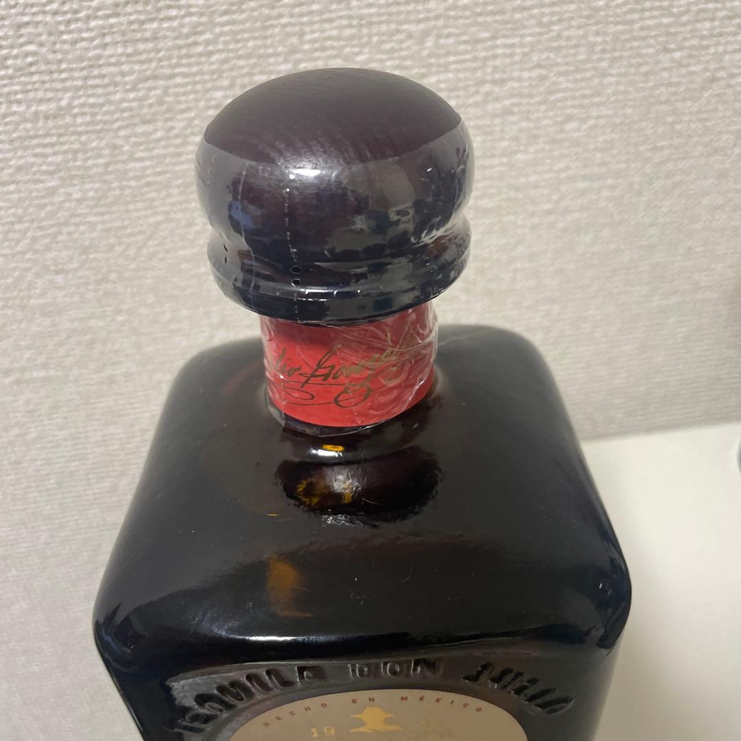 ドンフリオ　アネホ