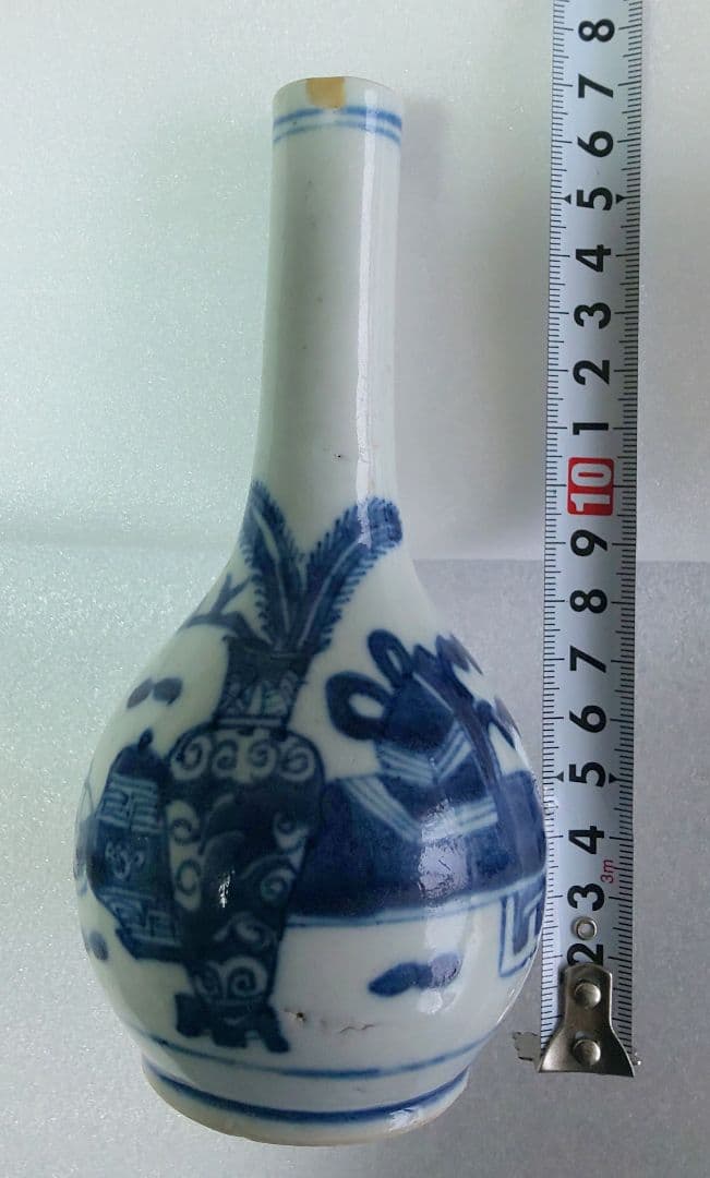 中国陶器 明末清初 草花 染付 景徳鎮 青白磁の花瓶