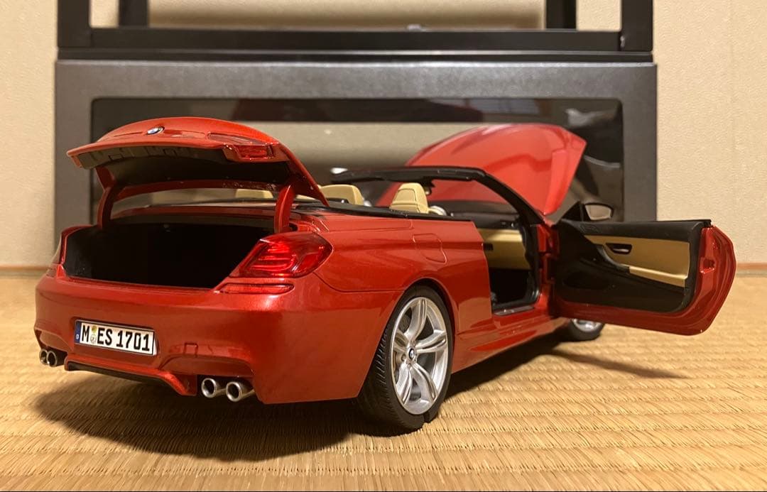 1/18 Paragon製　 M6 F12 サキールオレンジ