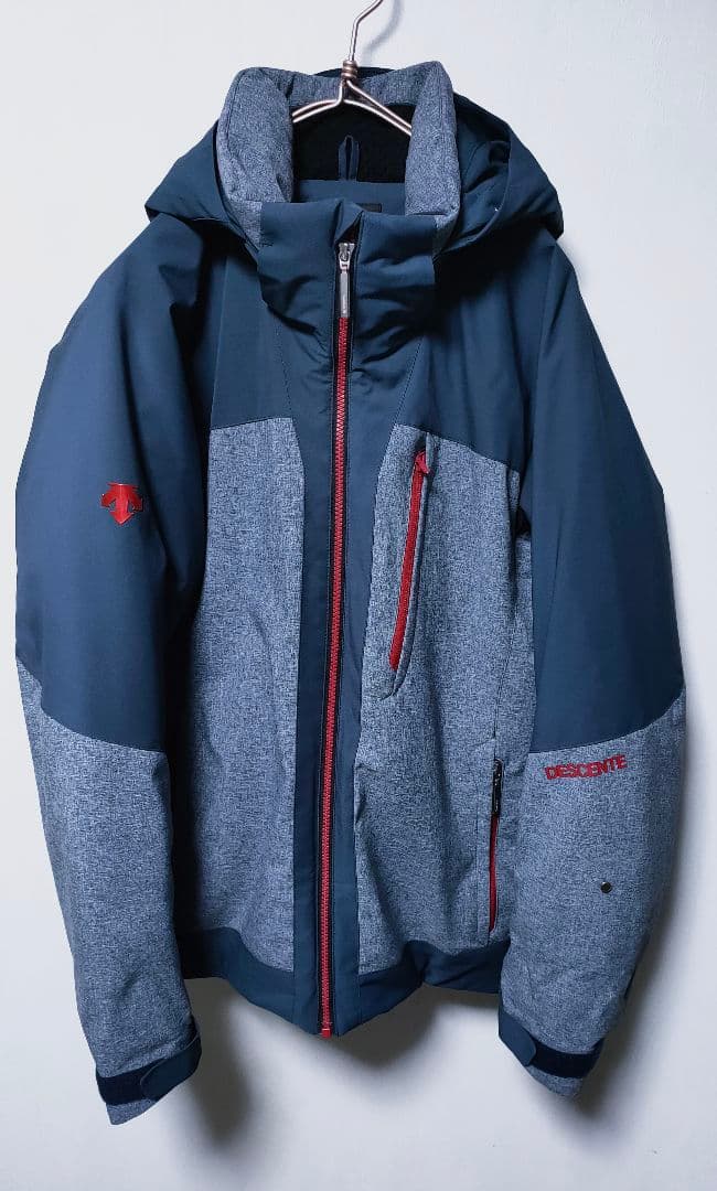 ✨美品✨【デサント DESCENTE】スキーウェア メンズL 保温 防水