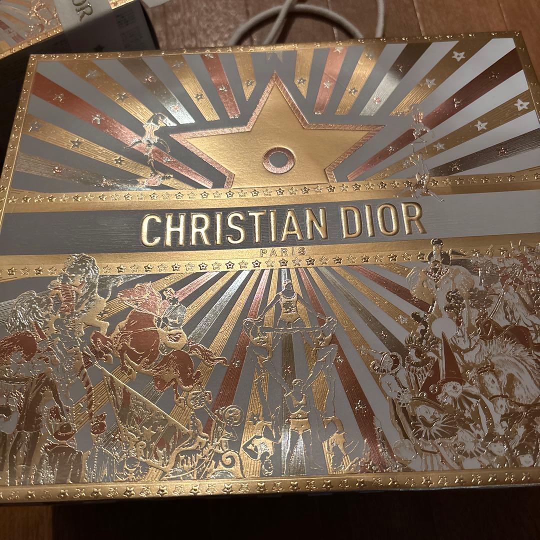 CHRISTIAN DIOR 　25クリスマス　コフレ