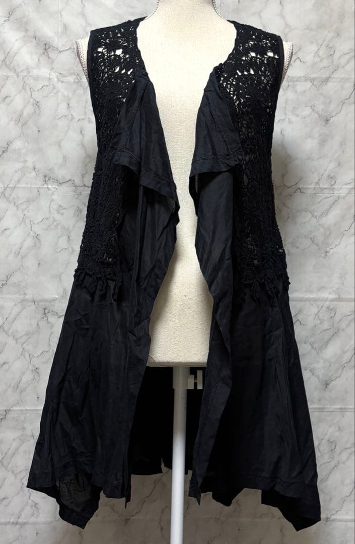【新品♡タグ付き】EB エイココンドウ ノースリーブベスト　レースフリルジレ♡