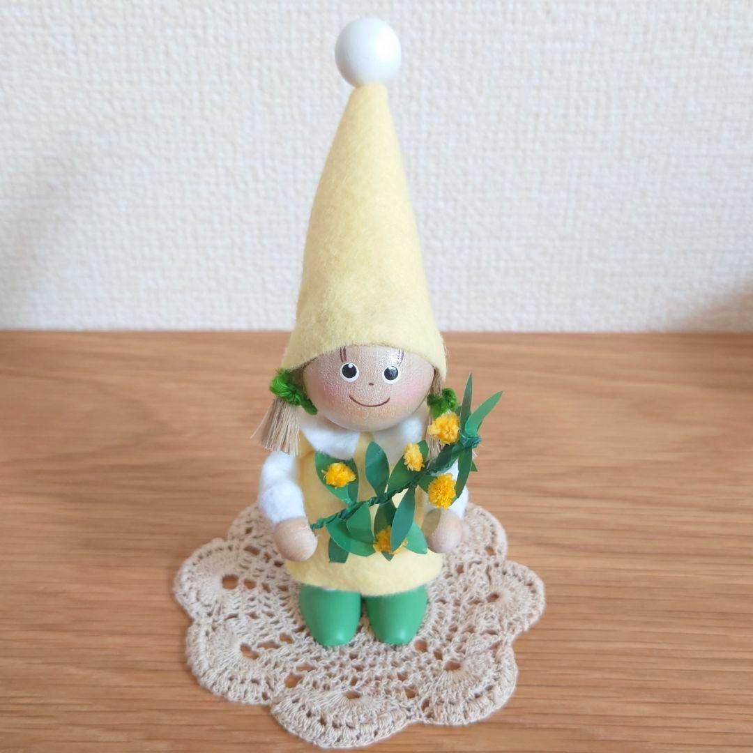 スプリングニッセ「ミモザを持った女の子」❁