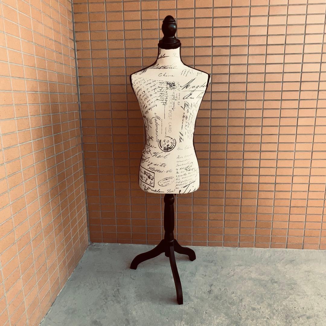 布製マネキン 素敵なデザインです。✨