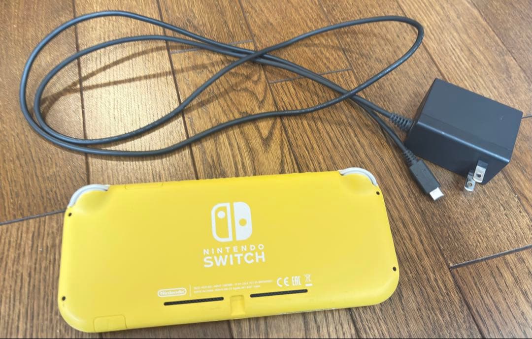 動作確認済み】NintendoSwitchLite イエロー 本体充電器付き