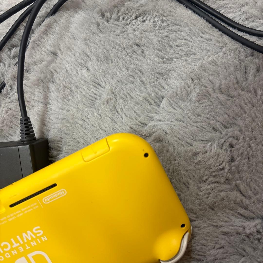 動作確認済み】NintendoSwitchLite イエロー 本体充電器付き