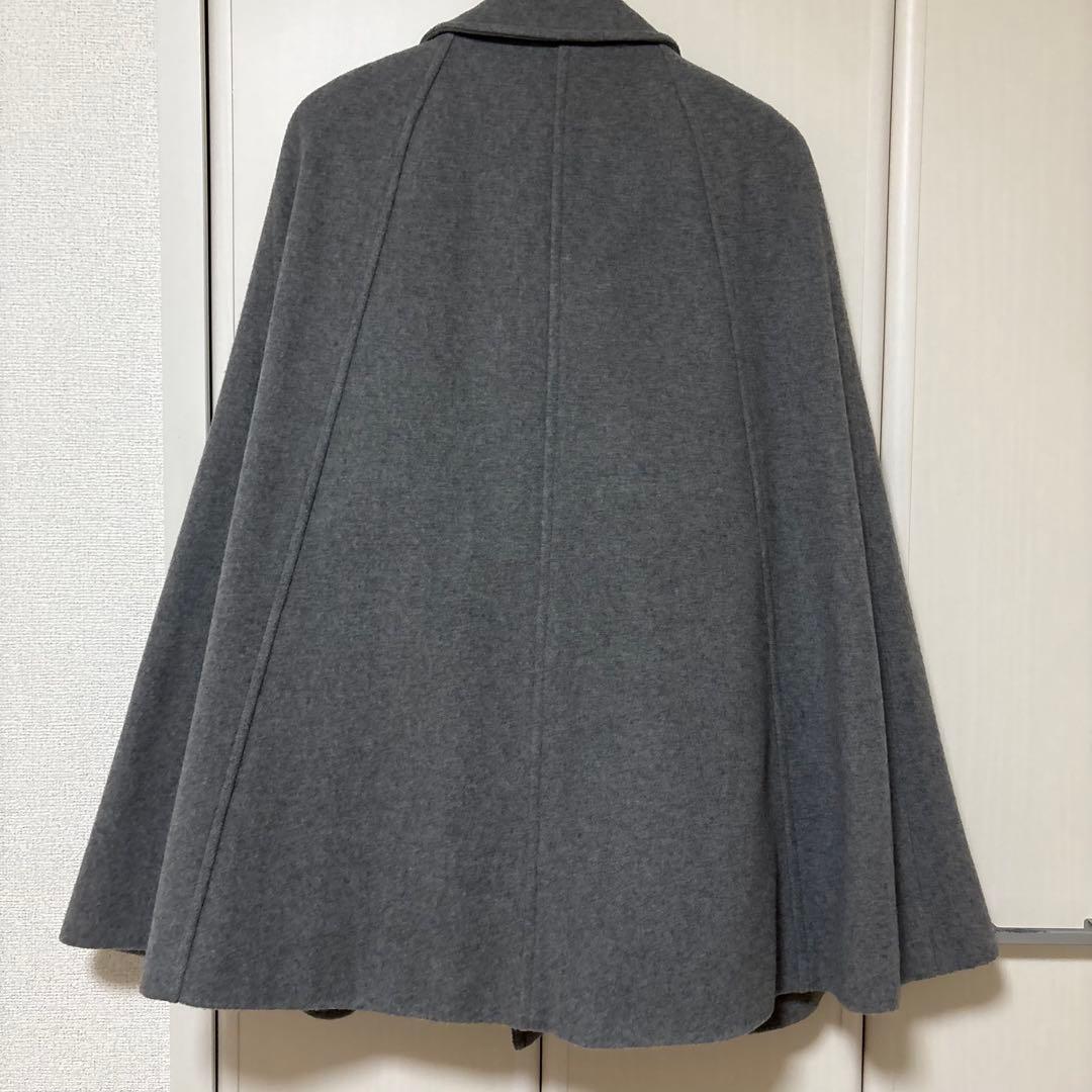 【美品】LILY BROWNリリーブラウン　ミドル丈ケープコート