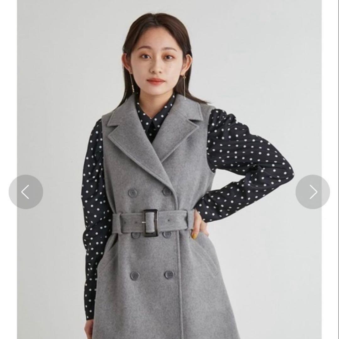 【美品】LILY BROWNリリーブラウン　ミドル丈ケープコート