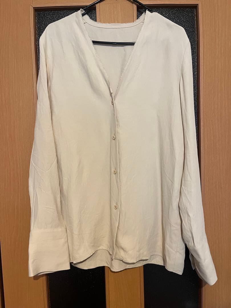 R’IAM ノーカラーシャツ　ベージュ