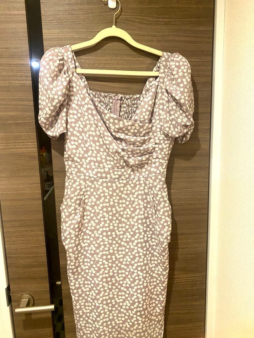 ワンピース Cherry Pattern Cache-Coeur One-Piece M