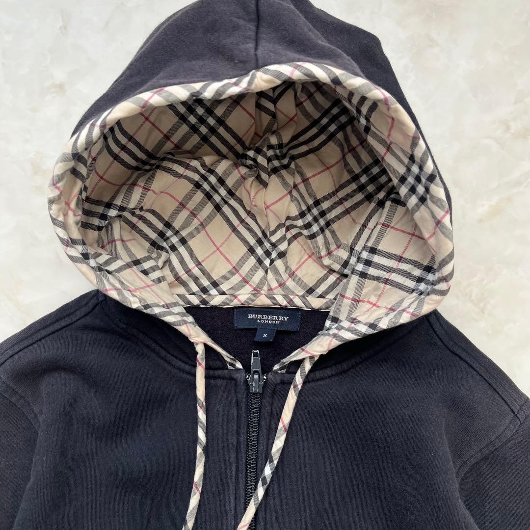 Burberry London ジップアップ パーカー ノバチェック　ブラック