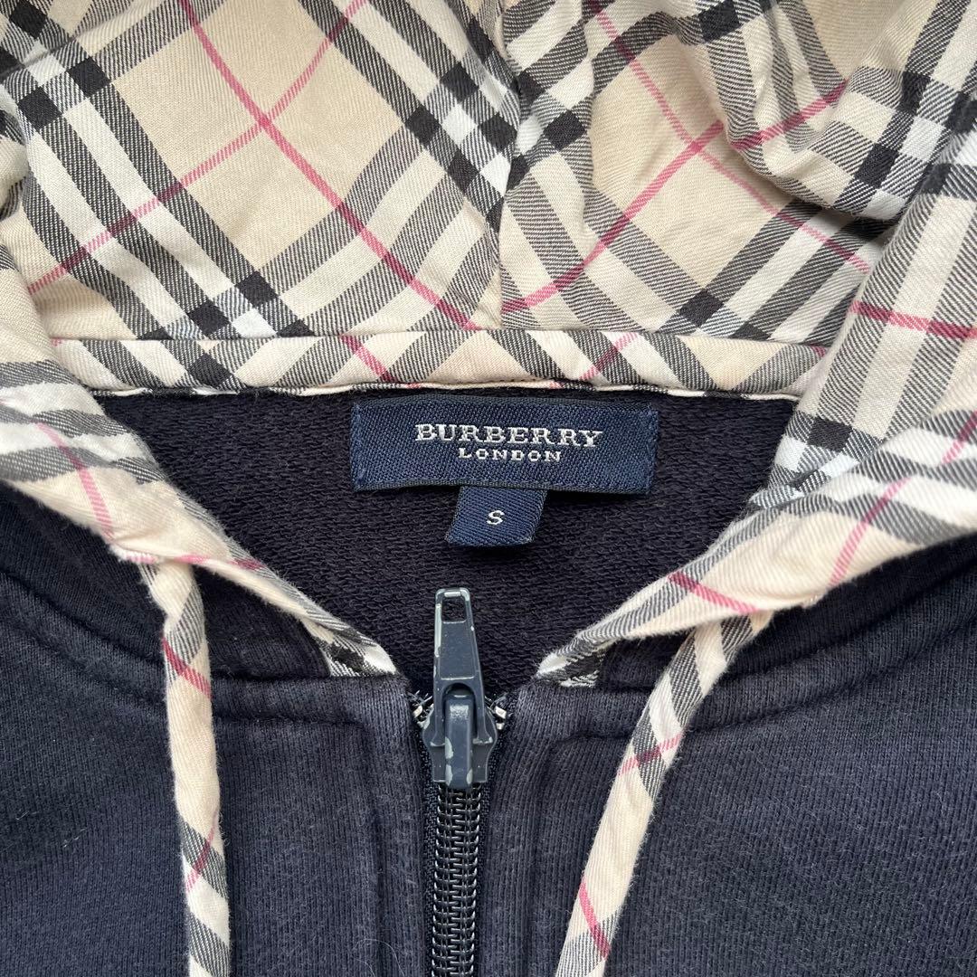 Burberry London ジップアップ パーカー ノバチェック　ブラック