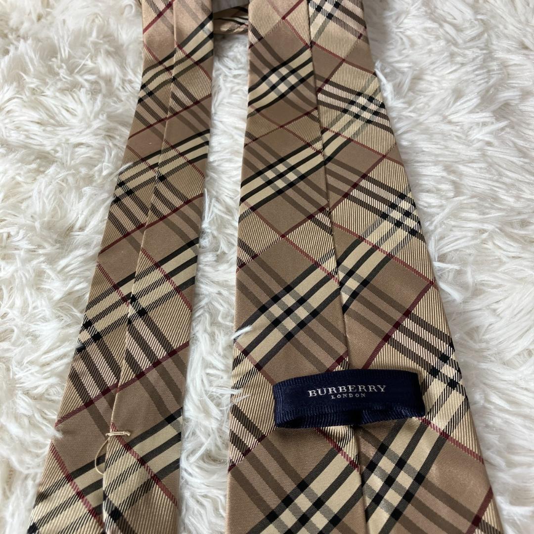 ほぼ未使用 BURBERRY バーバリー ノバチェック シルクネクタイ ベージュ