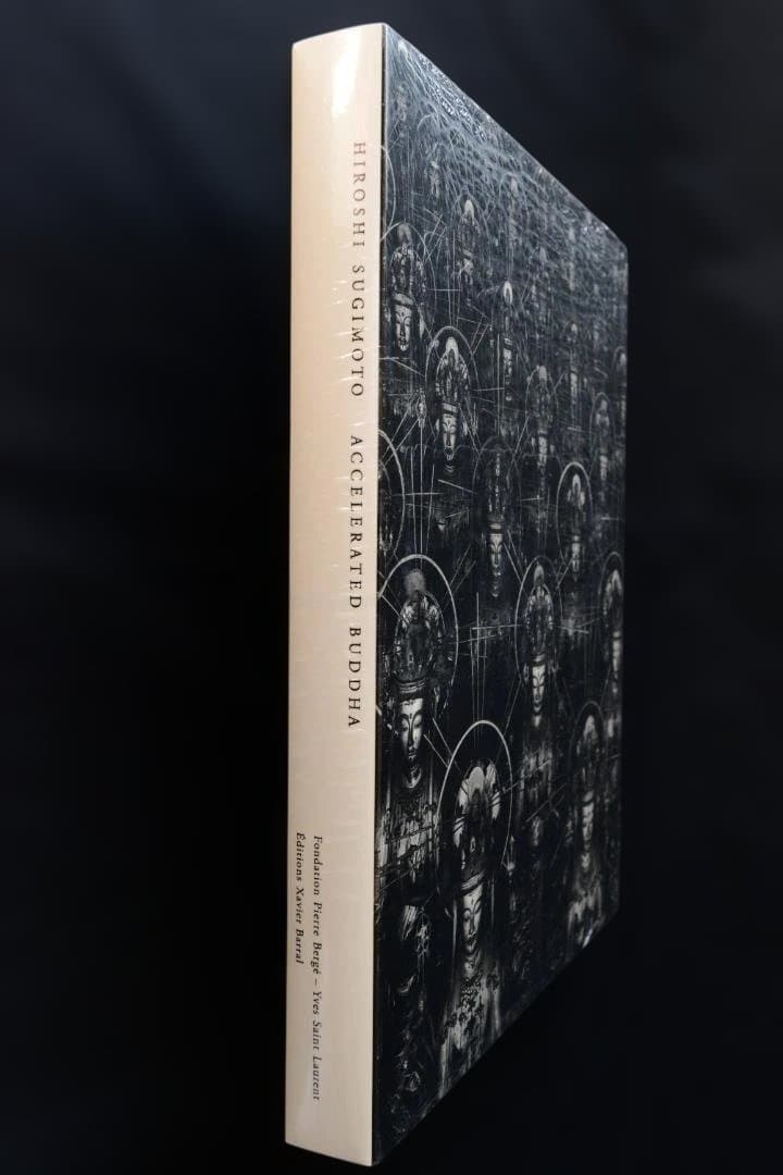 【Hiroshi Sugimoto: Accelerated Buddha 】