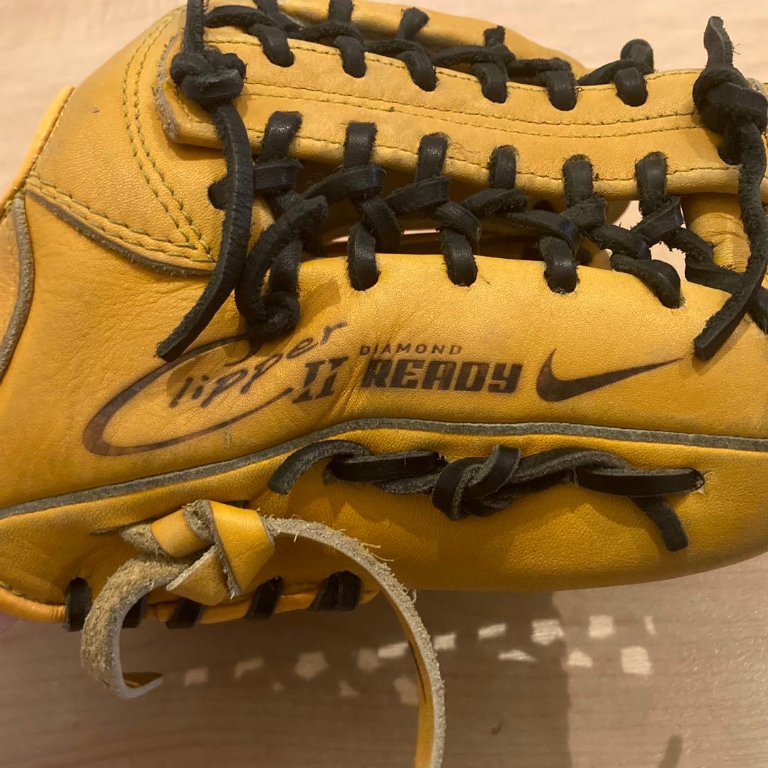 Nike 軟式グローブ