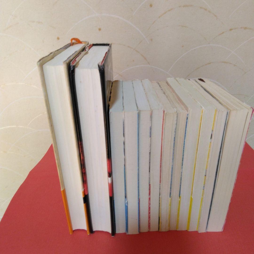 恍惚の人-有吉佐和子-文庫本10冊-他、2冊計12冊。医療関係の本