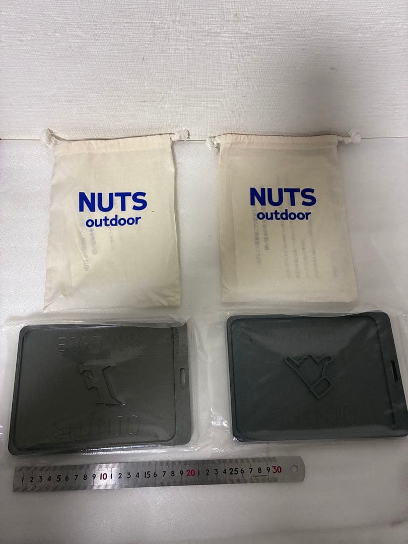 NUTS ナッツ アウトドア グリルプレート キャンプ調理 鉄板【未使用＆美品】