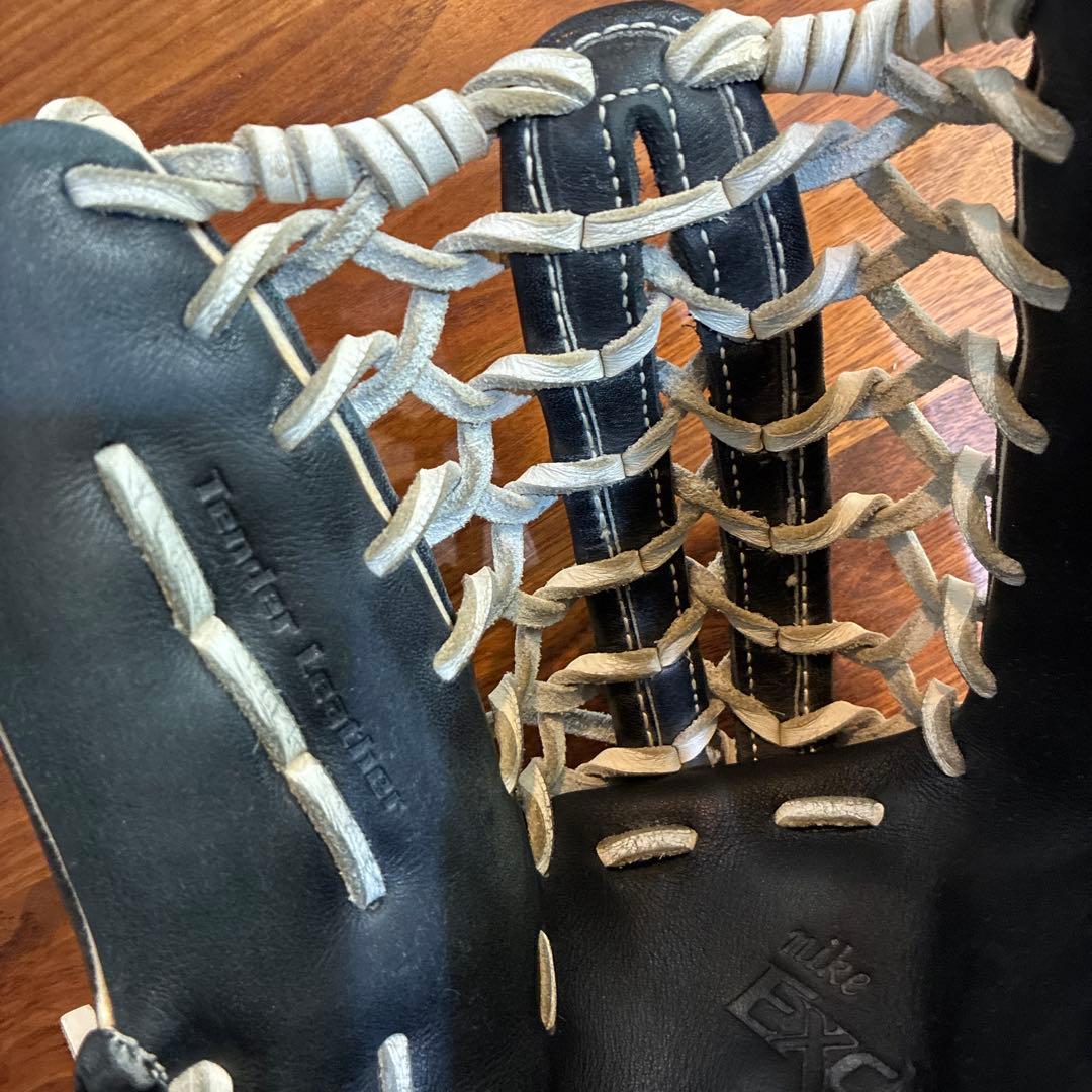 ⭐️お買い得　Nike 軟式グローブ 黒　一般大人用