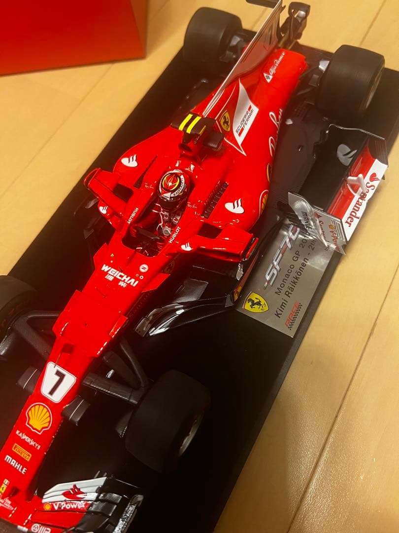 【ラッキー】美品 1/18 ルックスマート ライコネン 合計4点