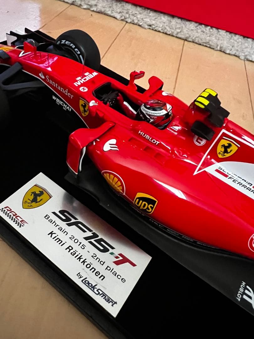 【ラッキー】美品 1/18 ルックスマート ライコネン 合計4点