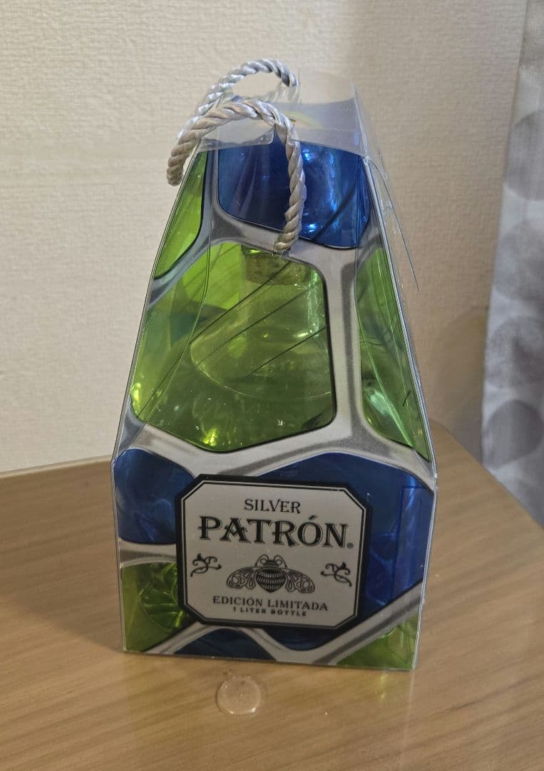 Silver Patron Tequila シルバー パトロン テキーラ1L