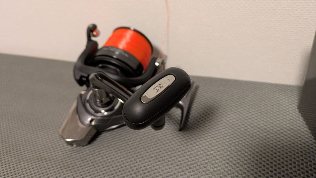 【値下げ中】Daiwa CROSSCAST 5000 スピニングリール